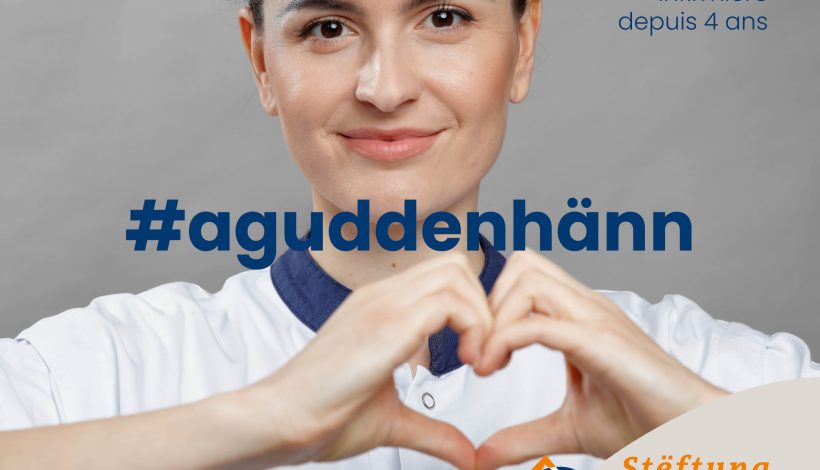 Infirmière de Hëllef Doheem montrant un coeur avec ses mains